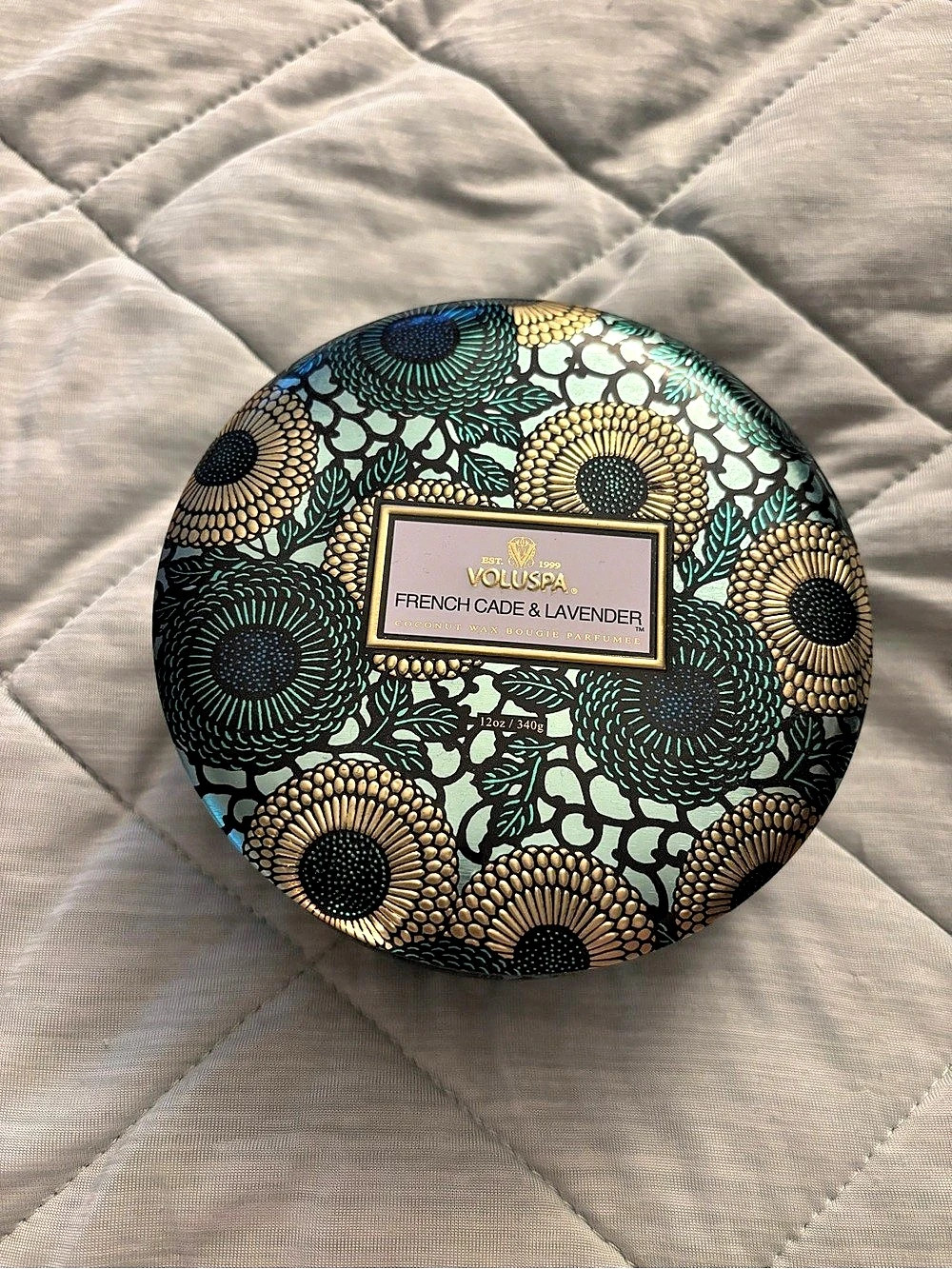 Voluspa French Cade & Lavender 3-Wick Tin Candle Green & Black